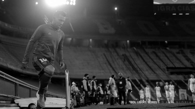 ¿Cumpleaños feliz de Tevez?, en medio de otra crisis en Boca