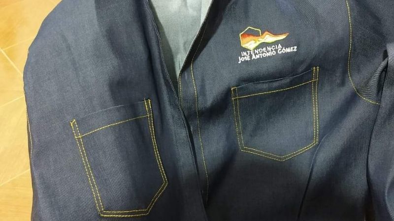 Continúa la confección de indumentaria de trabajo en San José