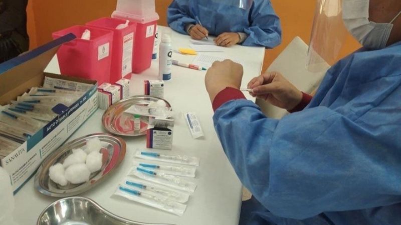 Falleció una mujer y se registraron 115 nuevos casos en las últimas horas