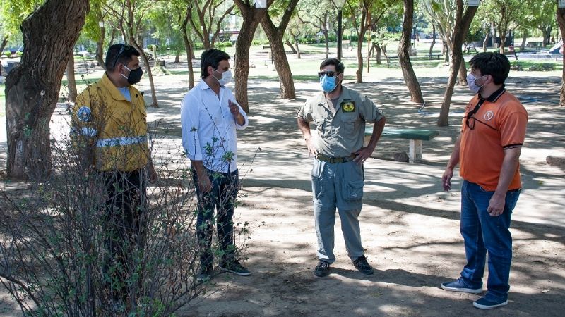 Combatientes catamarqueños prestan colaboración en el sur del país