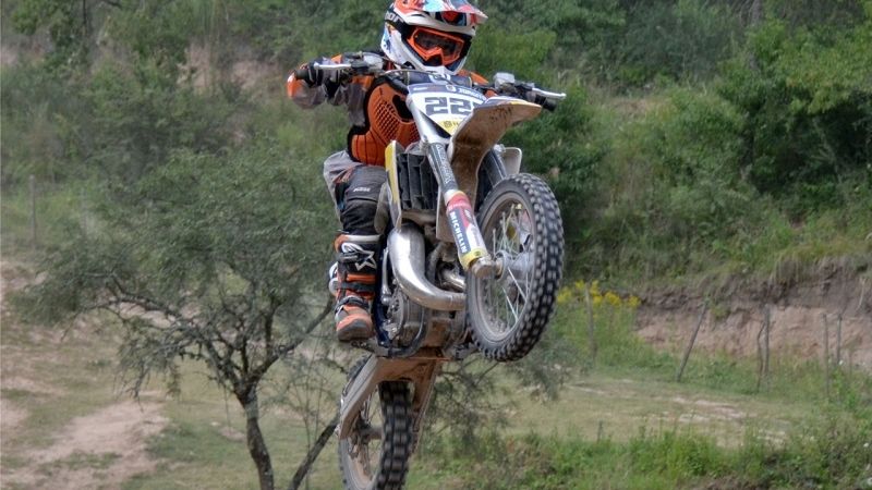El “Enduro de Verano” tuvo su fiesta en Icaño