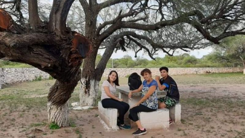 El camino de Esquiú: caminata, oración y misa en El Suncho