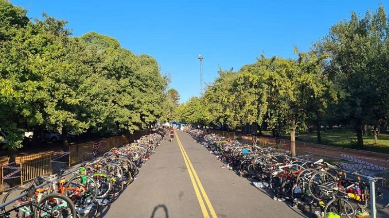 Limina Sutín 2do. y Vergara 6to., en el “tria” de Mendoza
