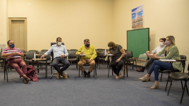 Gremios docentes se reunieron con la ministra Centurión