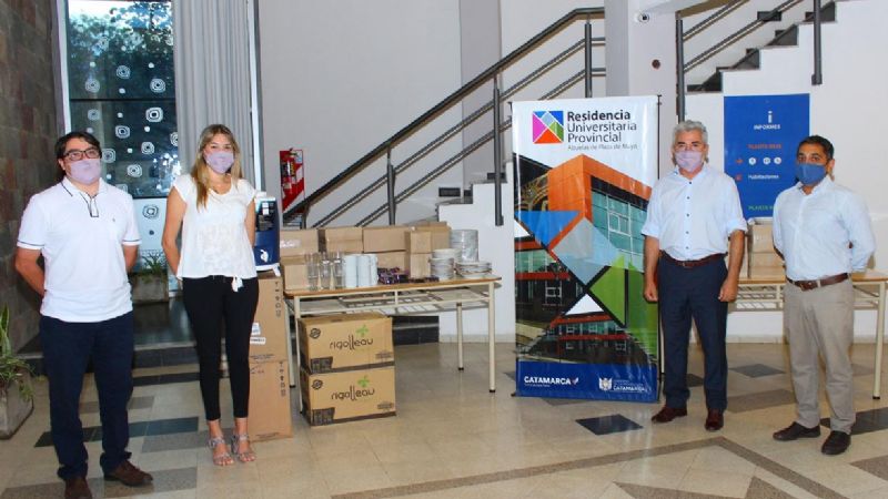 La Residencia Universitaria recibió donaciones para los estudiantes