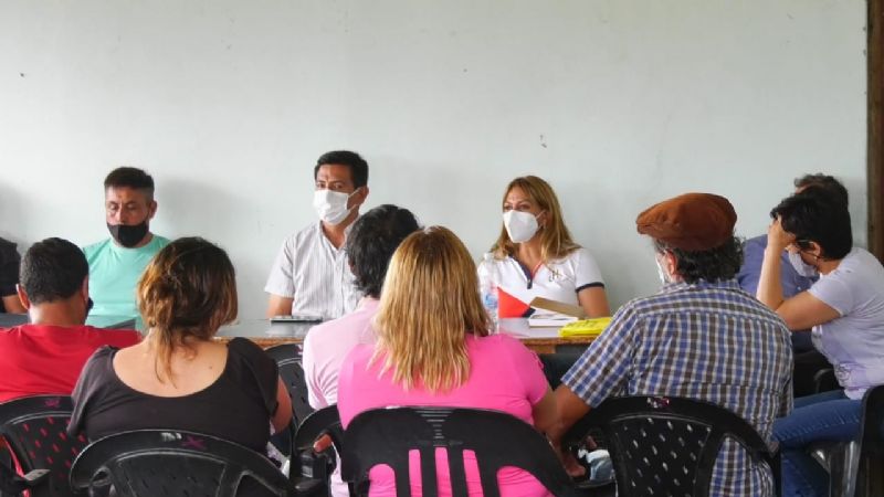 Paulón acompaña a productores en la negociación por el precio de la uva