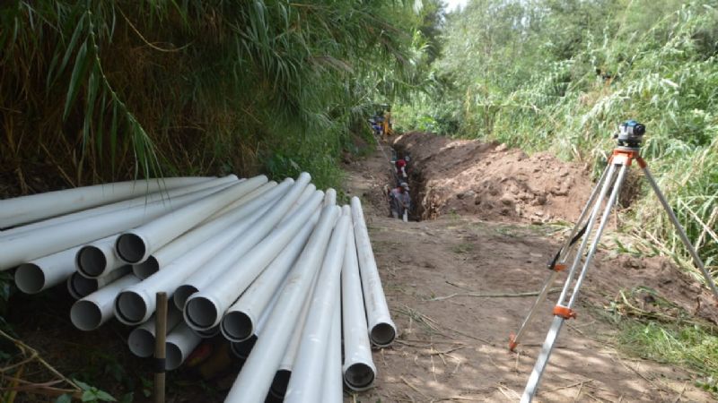 Inician obras de cloacas en Choya Viejo