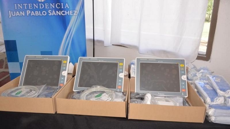 Sánchez presentó equipamiento para Salud