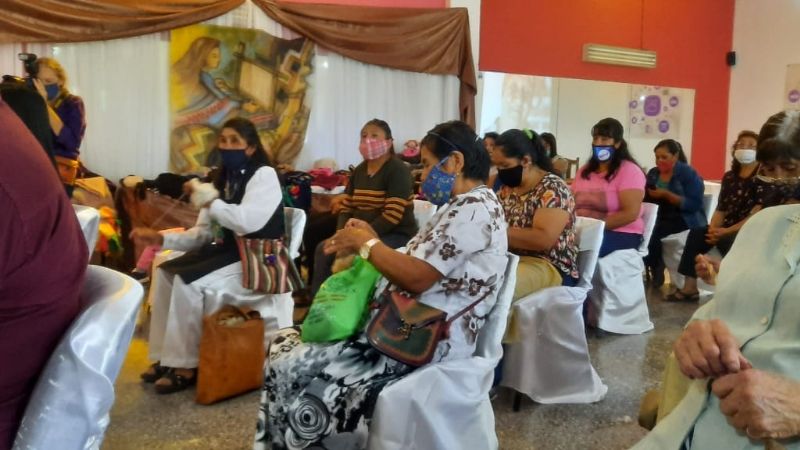 Entregaron beca cultural a las Hilanderas del Abaucán