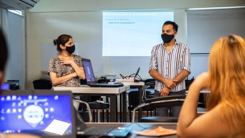 Iniciaron las actividades en el Mes de la Mujer