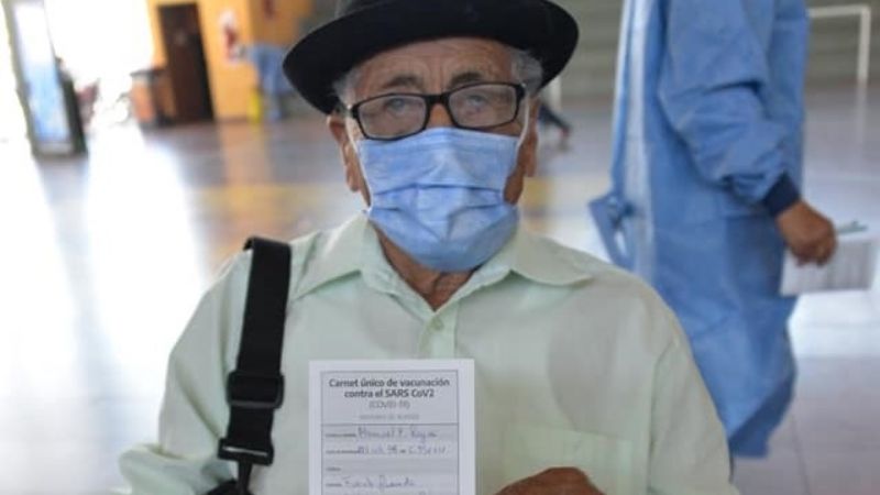 Comenzó la vacunación a mayores de 80 años en Santa María