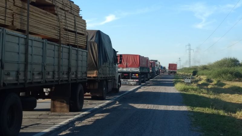 Caótico jueves con varias protestas en el centro y piquetes en rutas