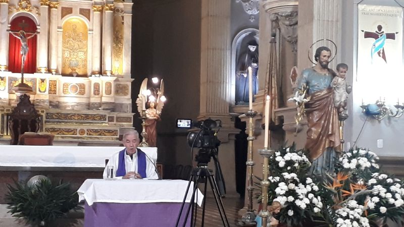 Inició la catequesis sobre San José
