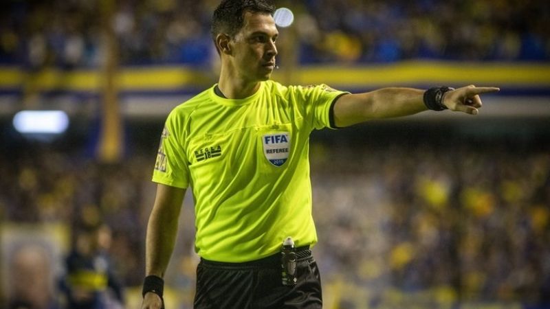 Facundo Tello será el árbitro del Superclásico