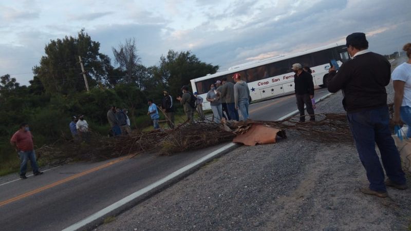 Piquete de municipales en la ruta 38