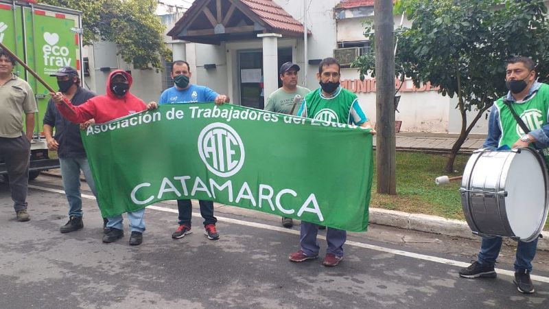 Municipales de FME salieron a la calle