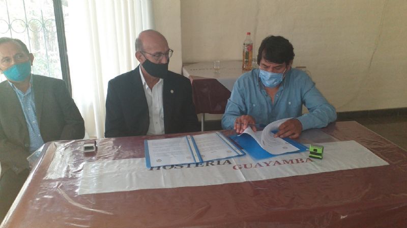 Convenio entre la Facultad de Tecnología y municipio de El Alto