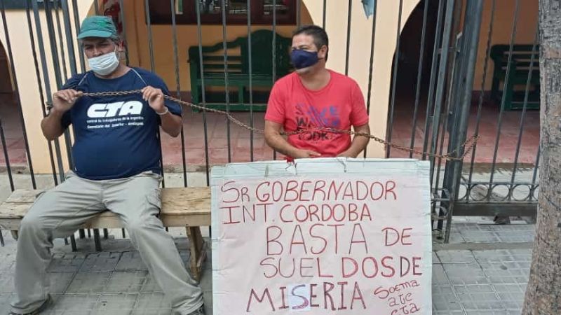 Municipales de Andalgalá toman nuevamente dependencias