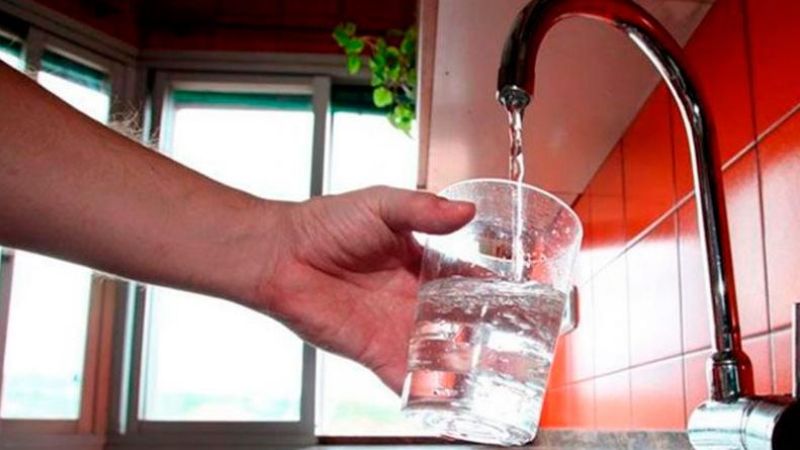 Advierten por posible turbiedad al regresar el servicio de agua potable