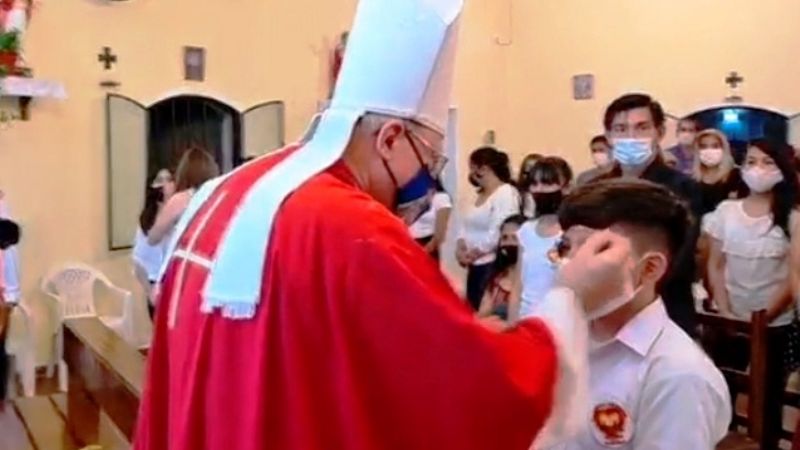 Celebran Confirmaciones en la parroquia San Roque de Recreo