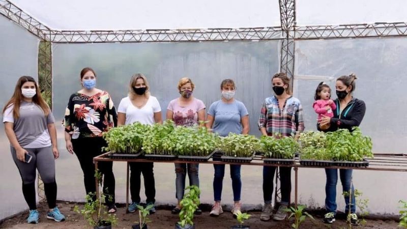 Ministros llegaron a Valle Viejo para conocer los trabajos productivos