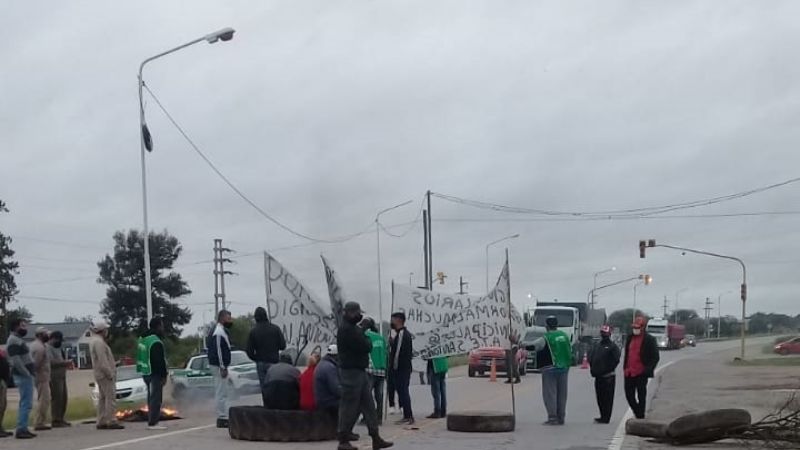 Municipales de Icaño otra vez con protesta en la ruta
