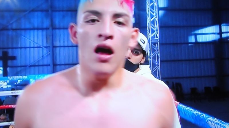 Pablo Corzo en el 4to. y “Sansón” Rosa en el 2do., por KO