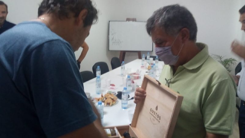 El ministro de Inversión y Desarrollo visitó la planta frigorífica FEPASA