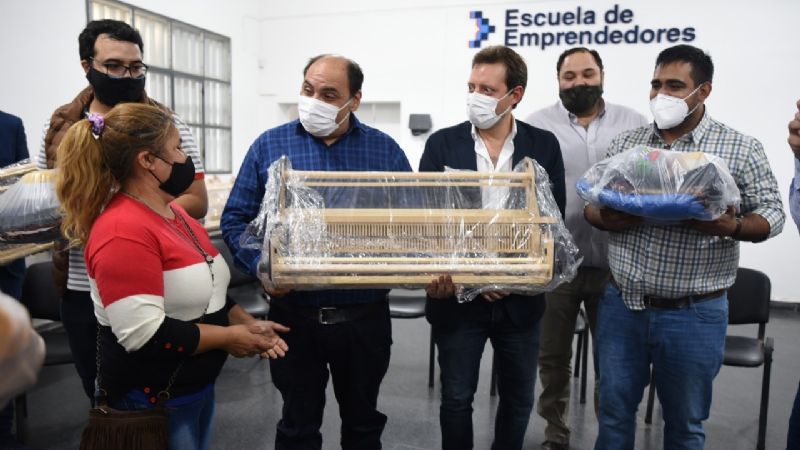 Nuevos aportes de materia prima para el Banco de Telas