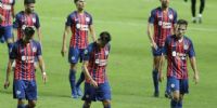 NO LEVANTA CABEZA. San Lorenzo no encuentra el rumbo en la Copa de la Liga Profesional.