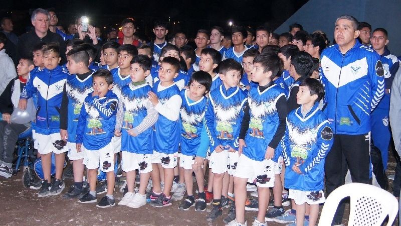 Vélez vuelve a los entrenamientos con sus divisiones inferiores