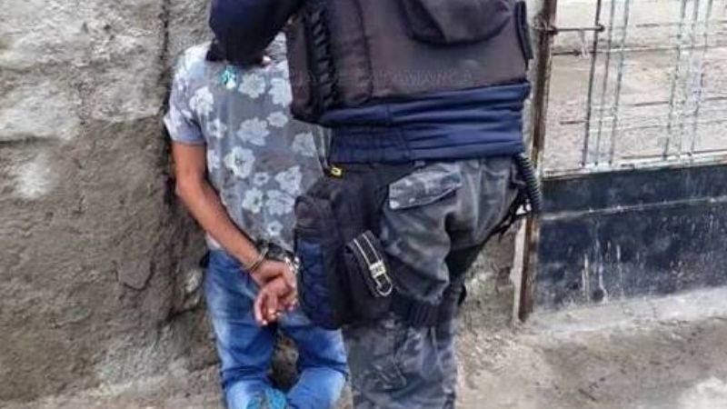 Le robaron la moto y la encontraron en la casa de un vecino