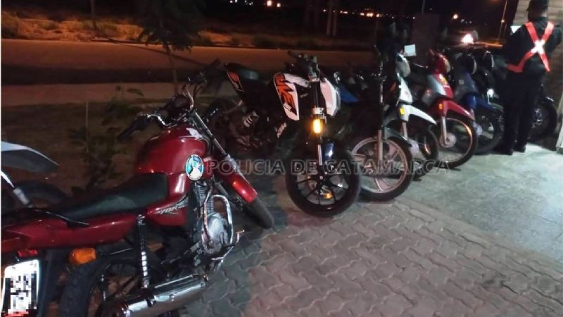 Secuestran una docena de vehículos a conductores infractores