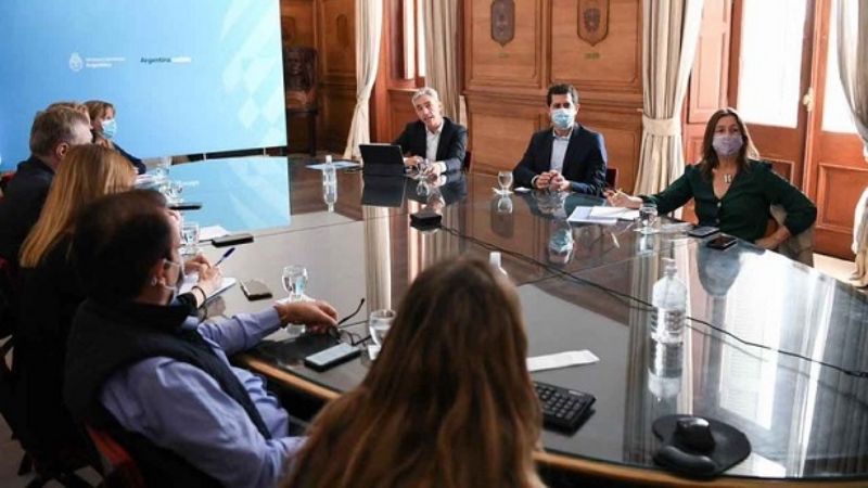 El Gobierno escuchó a gobernadores y define nuevas restricciones