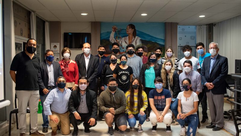 Estela de Carloto saludó a los estudiantes de la Residencia Universitaria