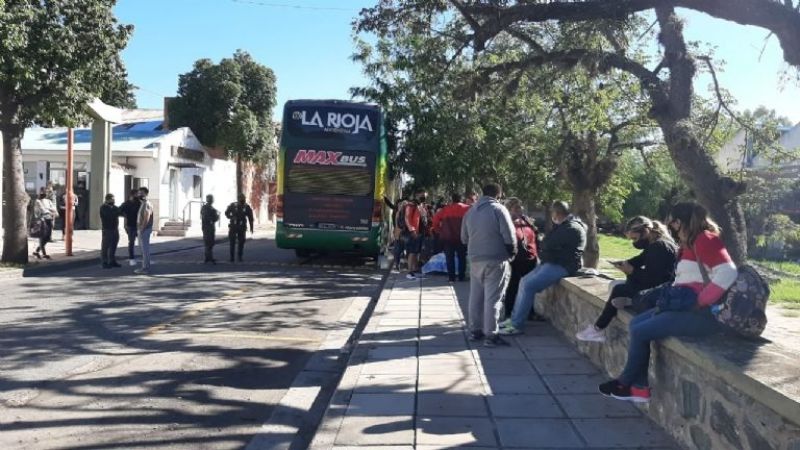 Furia de vendedores de ropa por el secuestro de Gendarmería