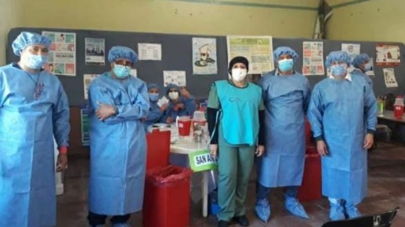 Vacunan a mayores de 80 años en Icaño