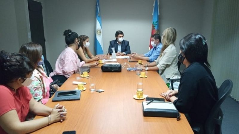 Acuerdo de cooperación con el Colegio de Abogados