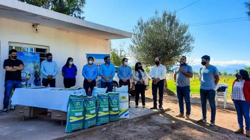 Se lanzó el Plan Sanitario Ganadero y el programa Cre.In.Pro.