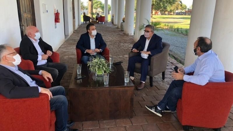 Evalúan implementar un sistema que sustituya la entrega de bolsones