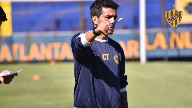 Levantaron la sanción a Silva, quien podrá volver a jugar