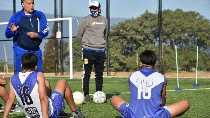 Vélez retoma las prácticas, este lunes 29 de marzo