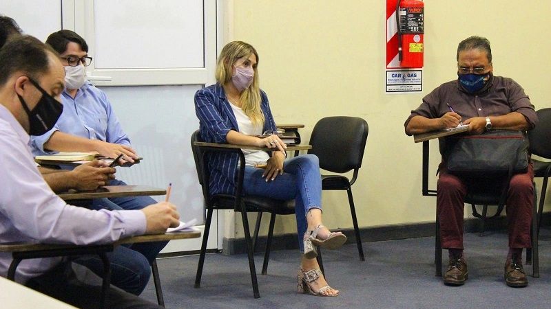 La Intersindical advierte que podría llamar a un paro por 72 horas