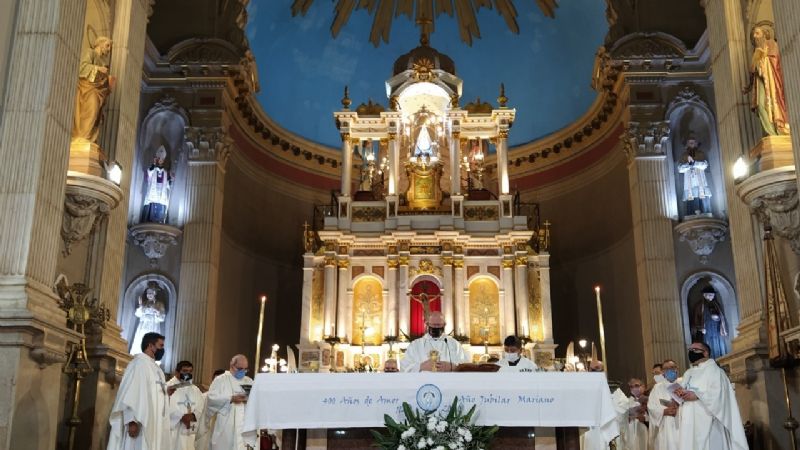 “La respuesta a este don del sacerdocio no puede ser otra que la entrega total”