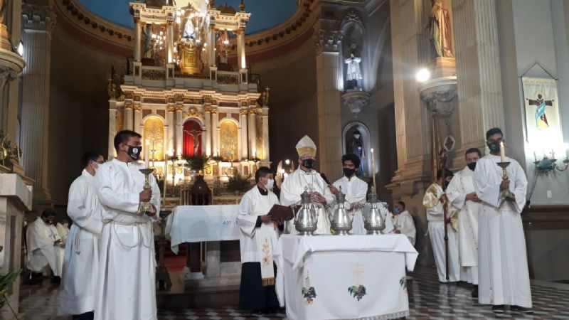 “La respuesta a este don del sacerdocio no puede ser otra que la entrega total”