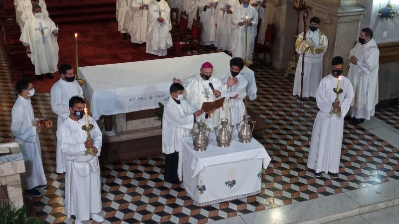 “La respuesta a este don del sacerdocio no puede ser otra que la entrega total”