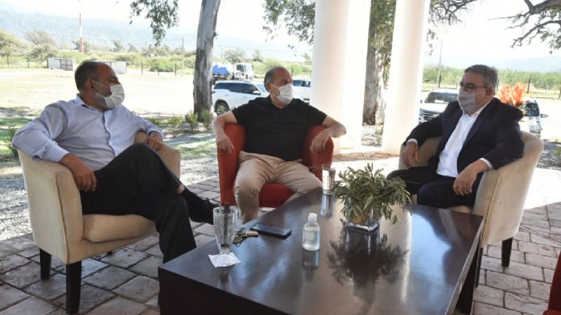 Corpacci y Hoffman pidieron a Jalil obras y auxilio financiero por el aumento