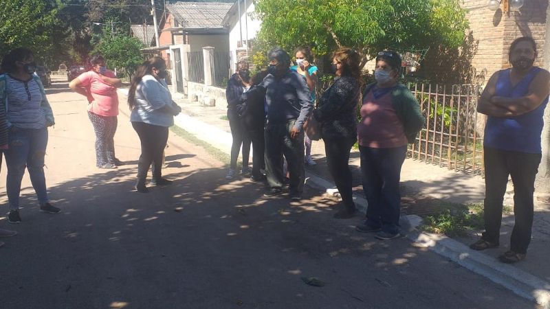 Familiares de un hombre fallecido piden que les entreguen el cuerpo