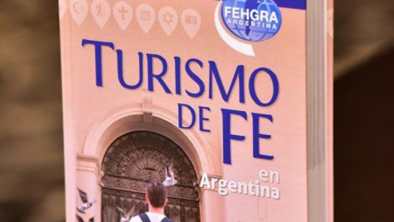 Ginocchio destacó un libro sobre turismo de motivación religiosa