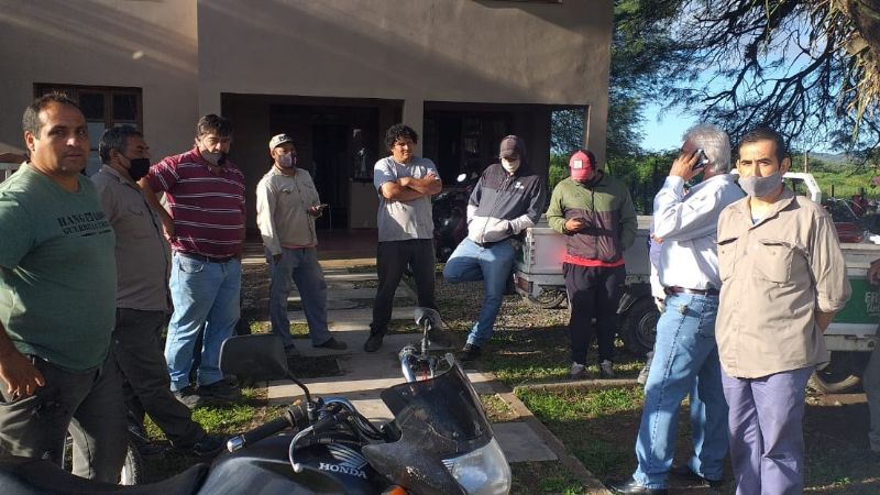 Trabajadores de Obras Públicas de FME con quite de colaboración